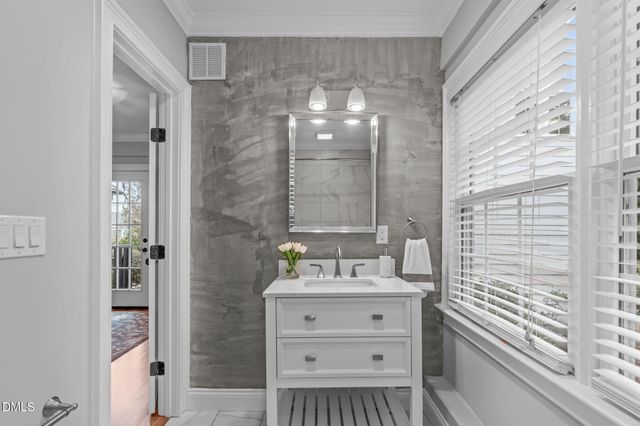 1508 Braden Overlook Court, Apex, NC 27502