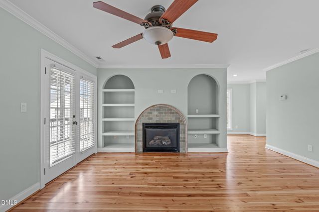 1508 Braden Overlook Court, Apex, NC 27502