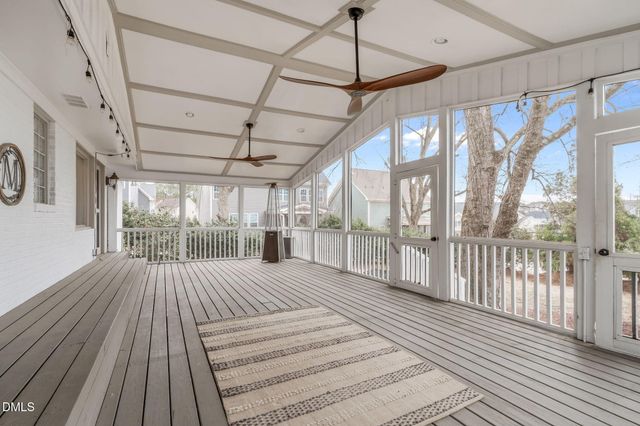 1508 Braden Overlook Court, Apex, NC 27502