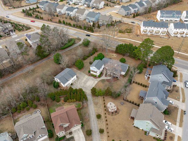 1508 Braden Overlook Court, Apex, NC 27502