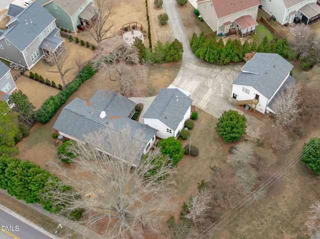 1508 Braden Overlook Court, Apex, NC 27502