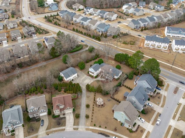 1508 Braden Overlook Court, Apex, NC 27502