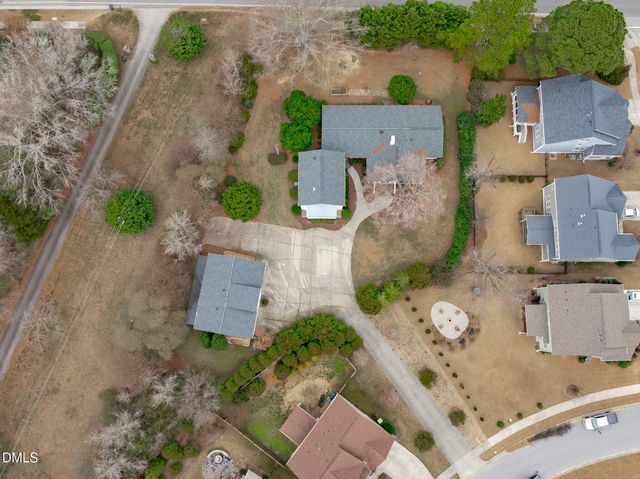 1508 Braden Overlook Court, Apex, NC 27502