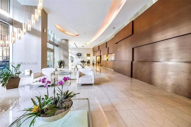 1111 SW 1st Ave 2319-N, Miami, FL 33130
