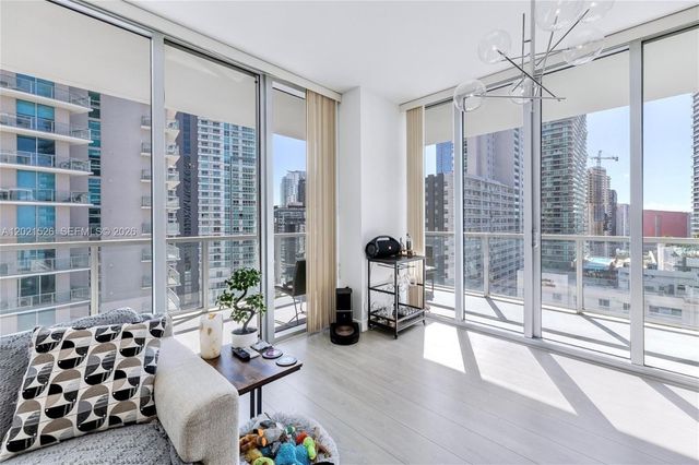 1111 SW 1st Ave 2319-N, Miami, FL 33130