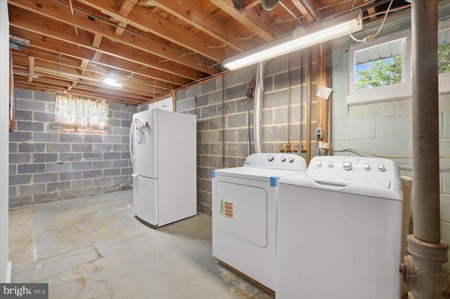 9933 LOUDOUN AVE, Manassas, VA 20109
