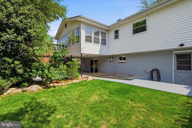 9933 LOUDOUN AVE, Manassas, VA 20109