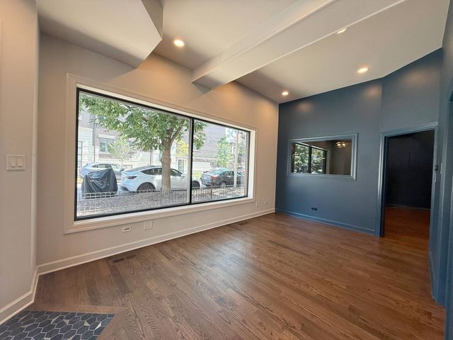 2301 W Belmont Avenue 1, Chicago, IL 60618