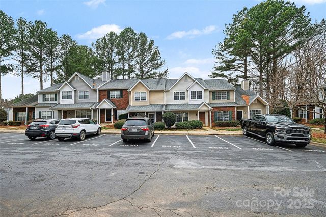 5672 Prescott Court, Charlotte, NC 28269