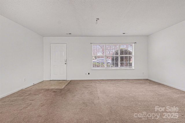 5672 Prescott Court, Charlotte, NC 28269