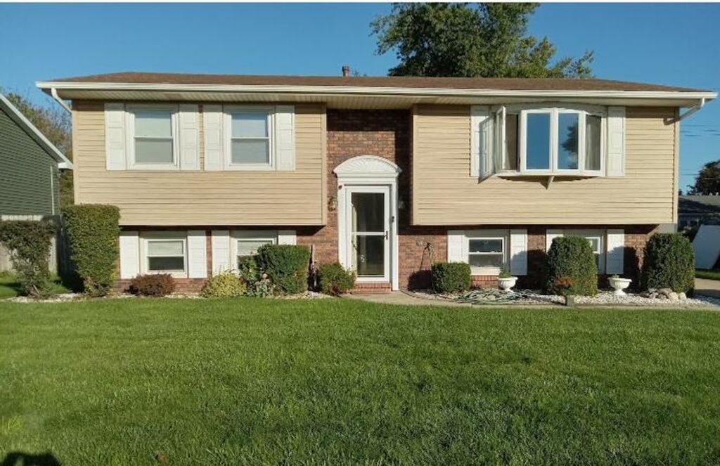 7511 Idaho Avenue, Hammond, IN 46323