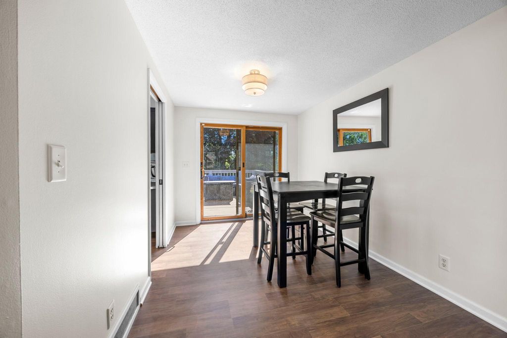 9807 Heath Avenue S, Cottage Grove, MN 55016 — photo 4