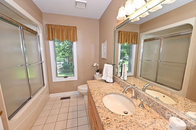 3493 Duck Pond Drive NE, Conover, NC 28613