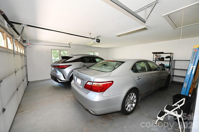 3493 Duck Pond Drive NE, Conover, NC 28613