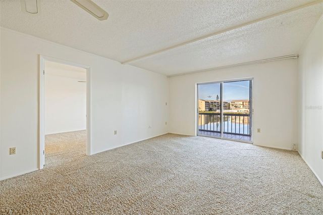 3408 LAKE BAYSHORE DRIVE P-317, Bradenton, FL 34205