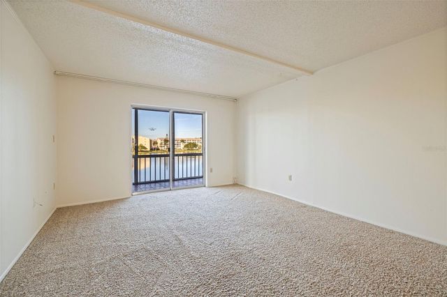 3408 LAKE BAYSHORE DRIVE P-317, Bradenton, FL 34205