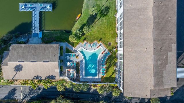 3408 LAKE BAYSHORE DRIVE P-317, Bradenton, FL 34205