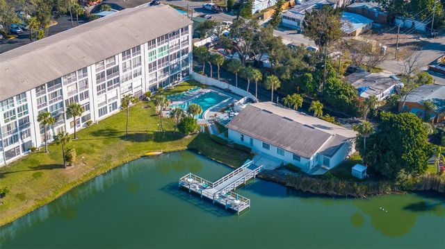3408 LAKE BAYSHORE DRIVE P-317, Bradenton, FL 34205
