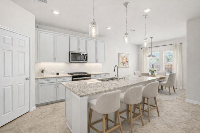 382 Smithsonian LN, Kyle, TX 78640