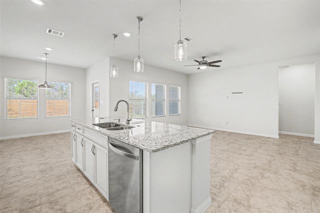 382 Smithsonian LN, Kyle, TX 78640