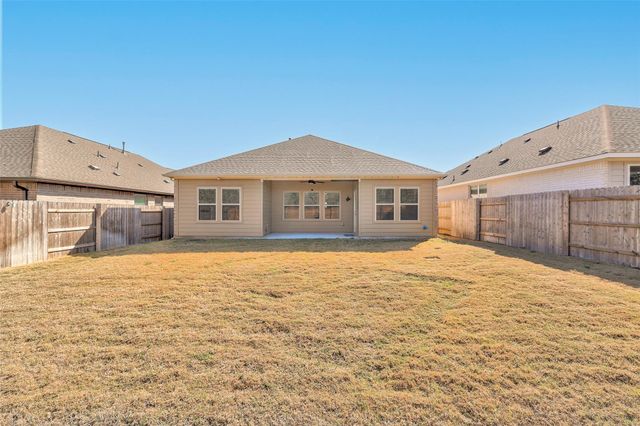 382 Smithsonian LN, Kyle, TX 78640