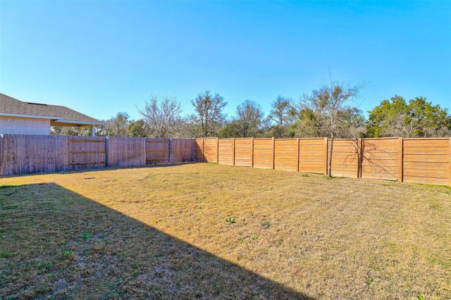 382 Smithsonian LN, Kyle, TX 78640