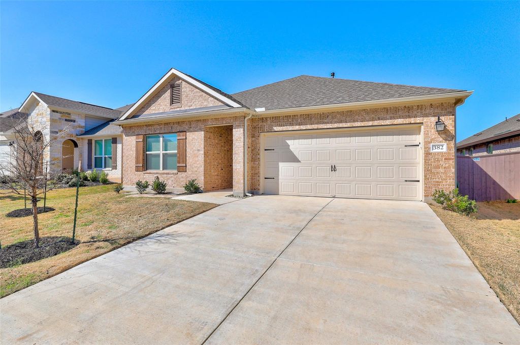 382 Smithsonian LN, Kyle, TX 78640
