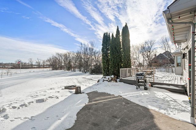 447 Theis Drive, Shakopee, MN 55379