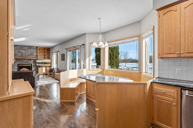 447 Theis Drive, Shakopee, MN 55379