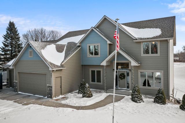 447 Theis Drive, Shakopee, MN 55379