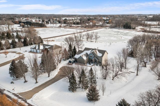 447 Theis Drive, Shakopee, MN 55379