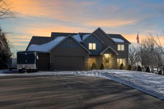 447 Theis Drive, Shakopee, MN 55379
