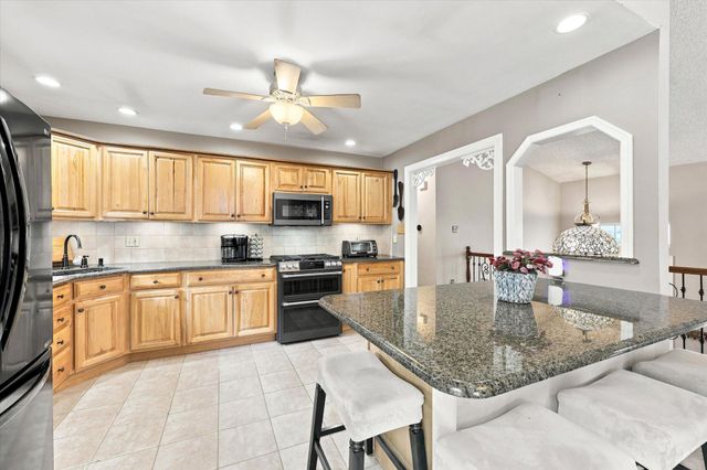 44 HOLLYBROOK DR, Sewell, NJ 08080