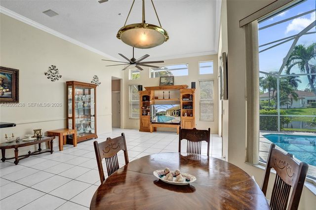 4921 NW 112th Dr, Coral Springs, FL 33076