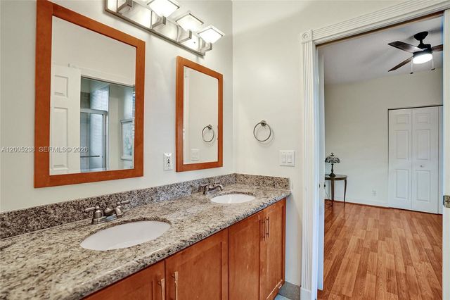 4921 NW 112th Dr, Coral Springs, FL 33076