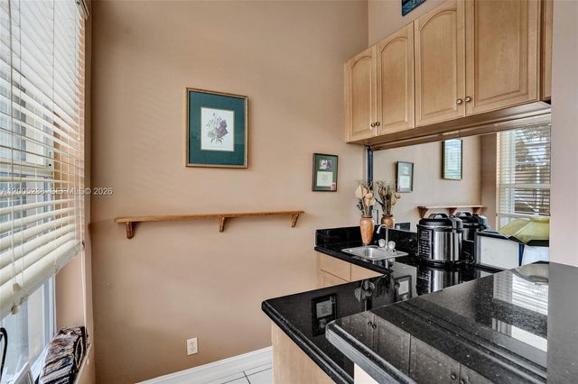 4921 NW 112th Dr, Coral Springs, FL 33076