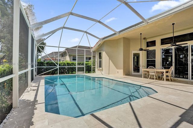 4921 NW 112th Dr, Coral Springs, FL 33076