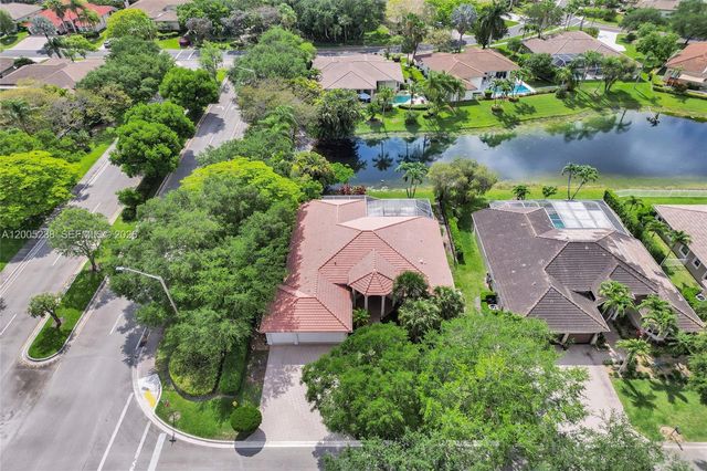 4921 NW 112th Dr, Coral Springs, FL 33076