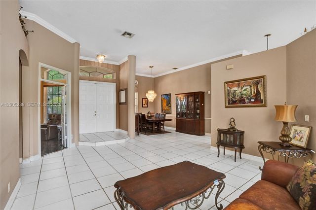 4921 NW 112th Dr, Coral Springs, FL 33076