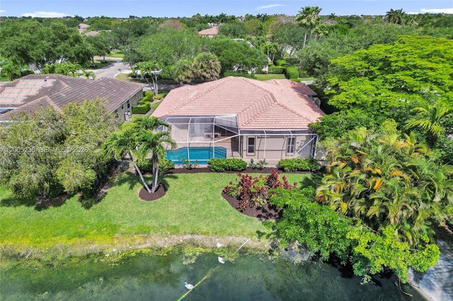 4921 NW 112th Dr, Coral Springs, FL 33076