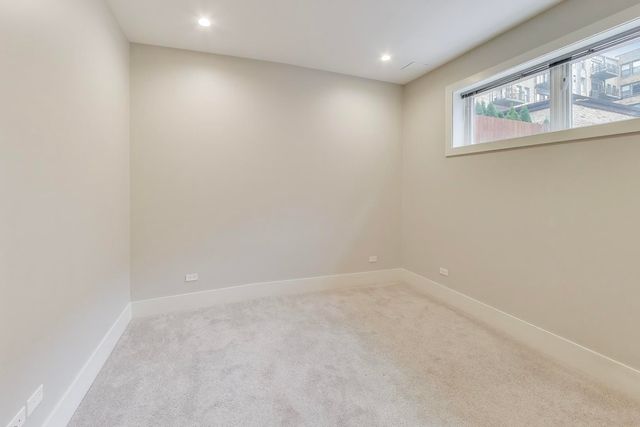 4135 N Kenmore Avenue 1E, Chicago, IL 60613