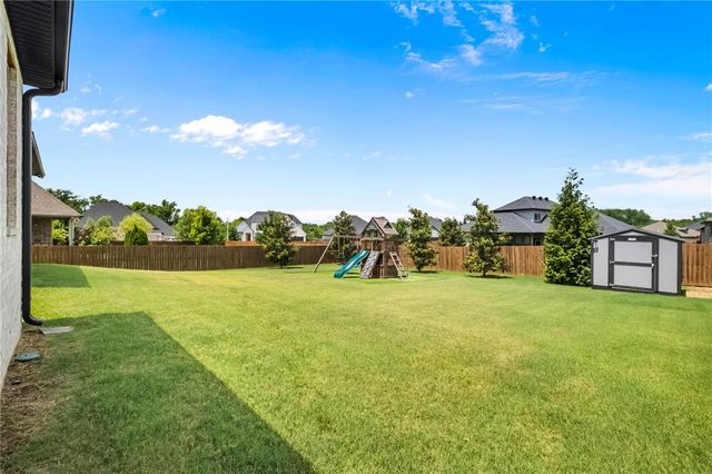 1271 Elizabeth, Bentonville, AR 72713
