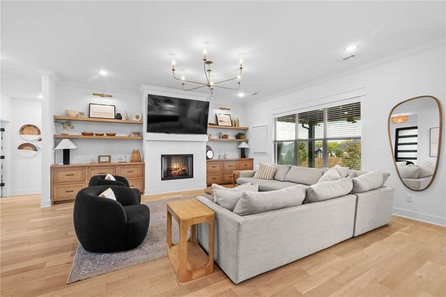 1271 Elizabeth, Bentonville, AR 72713