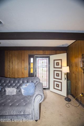 6409 Lower Hunters, Louisville, KY 40258