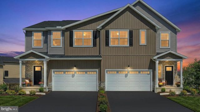 42 GLENN VW, Carlisle, PA 17013