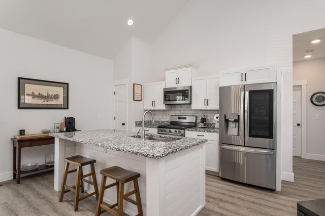 3359 Northrop Street, Lupton City, TN 37351