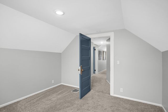 4100 Vera Cruz Avenue N, Robbinsdale, MN 55422