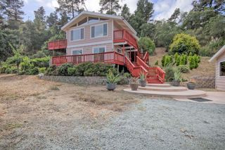 687 Calabasas Road, Watsonville, CA 95076