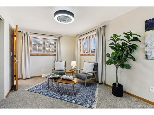 1825 S Saulsbury Ct, Lakewood, CO 80232