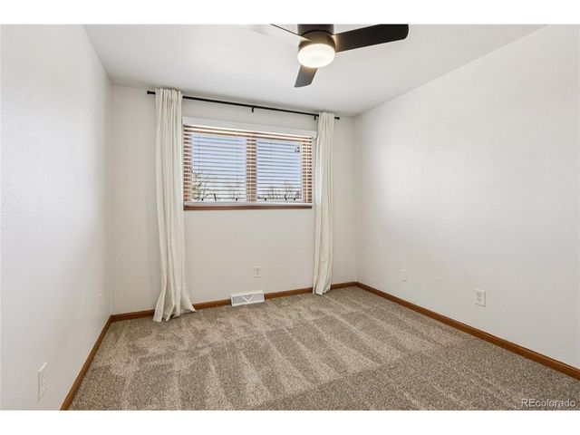 1825 S Saulsbury Ct, Lakewood, CO 80232